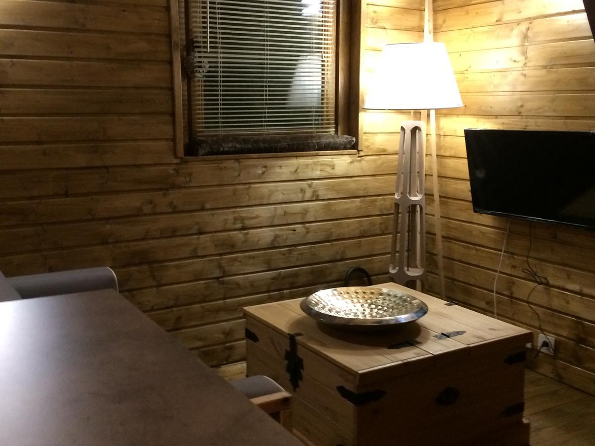 Gites Les Chalets Vezzani Spa Exterior foto